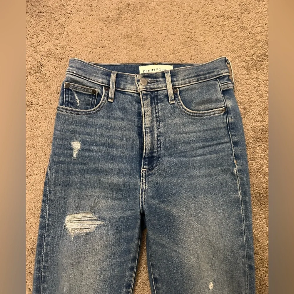 Aritzia Denim Forum The Lola‎ High Rise Skinny